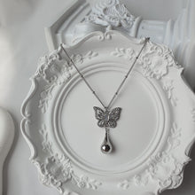 Load image into Gallery viewer, Metal Drop Butterfly Necklace