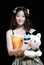 Load image into Gallery viewer, [NMIXX Sullyoon Necklace] Melting Metalic Heart Semi Choker Necklace