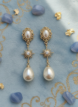 Load image into Gallery viewer, [IVE Wonyoung Earrings] Minerva Earrings - Gold Color