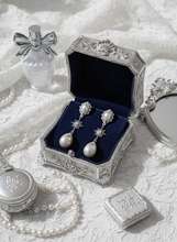 Load image into Gallery viewer, [IU, Kim Sejeong Earrings] Minerva Earrings - Silver version