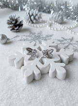 Load image into Gallery viewer, Elf Leaves Earring - Silver Color