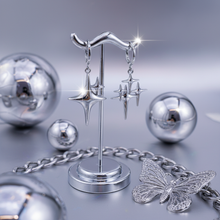 Load image into Gallery viewer, [Aespa Karina, IVE Gaeul Earrings] Sparkle Sparkle Huggies Earrings