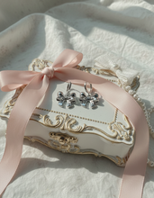 Load image into Gallery viewer, [Hearts2Hearts Ana Earrings] Adorable Ribbon Huggies Earrings - Silver