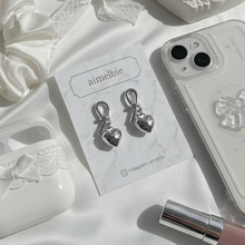 Load image into Gallery viewer, [fromis_9 Jiheon Earrings] Daily Ribbon and Modern Heart Earrings - Silver Color