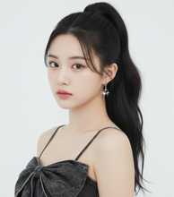 Load image into Gallery viewer, [Aespa Karina, IVE Gaeul Earrings] Sparkle Sparkle Huggies Earrings