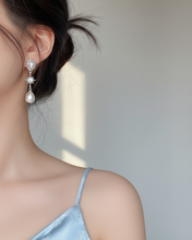 Load image into Gallery viewer, [IU, Kim Sejeong Earrings] Minerva Earrings - Silver version