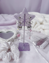 Load image into Gallery viewer, [NMIXX Jiwoo Earrings] Vintage Silver Heart Earrings