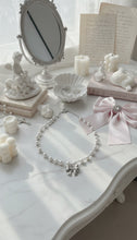 Load image into Gallery viewer, [TWICE Chaeyoung Necklace] Adorable Ribbon Pearl Choker - Silver Color