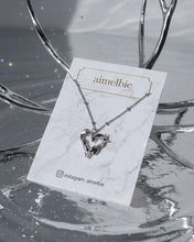 Load image into Gallery viewer, [NMIXX Sullyoon Necklace] Melting Metalic Heart Semi Choker Necklace