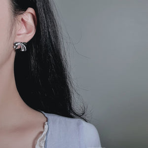 [Aespa NingNing Earrings] Jane Ribbon Earrings - Silver Color