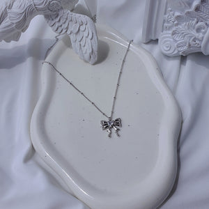 Melting Ribbon Rhinestone Chain Choker Layered Necklace