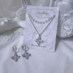 [NMIXX Jiwoo Necklace] Luna Blossom Layered Necklace - Silver color