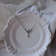 Load image into Gallery viewer, [fromis_9 Baek Jiheon Necklace] Moonlight Teardrops Semi Choker Necklace