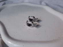 Load image into Gallery viewer, [Hearts2Hearts Ian Earrings] Diamond Ring Huggies Earrings - Silver Color