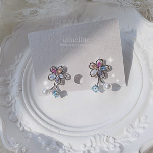 Charming Jewel Flower Earrings