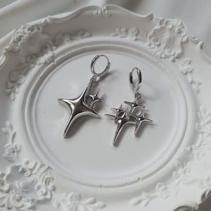 [Aespa Karina Earrings] Sparkle Sparkle Huggies Earrings