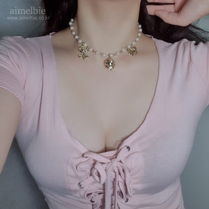 Darling Venus Pearl Choker Necklace