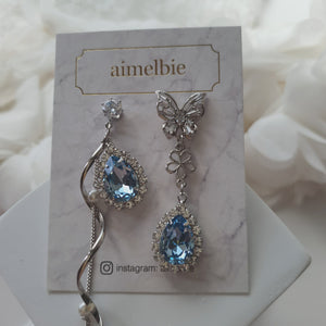 [IVE Rei Earrings] Melody of The Butterfly Earrings - Light Sapphire