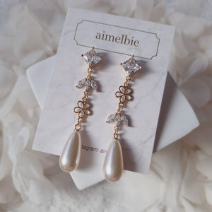 Diamond Floral Princess Earrings - Gold ver. (SNSD Tiffany, Ailee Earrings)