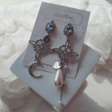 Load image into Gallery viewer, Princess of the Dreamy Galaxy Earrings