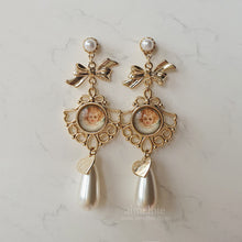 Load image into Gallery viewer, Lovely Antique Cherub Earrings