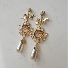 Load image into Gallery viewer, Lovely Antique Cherub Earrings