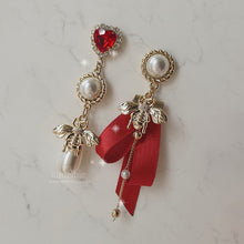 Load image into Gallery viewer, The Royal Red Queen Bee Earrings (KARA Gyuri Earrings)