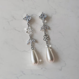 Diamond Floral Princess Earrings - Silver ver.