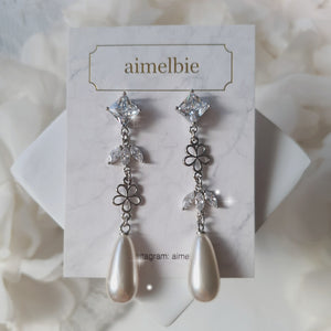 Diamond Floral Princess Earrings - Silver ver. (Jessica Earrings)