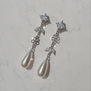 Diamond Floral Princess Earrings - Silver ver. (Jessica Earrings)