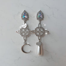 Load image into Gallery viewer, Princess of the Dreamy Galaxy Earrings