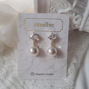Diamond Pearl Earrings - Gold