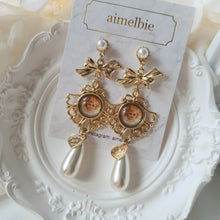 Load image into Gallery viewer, Lovely Antique Cherub Earrings
