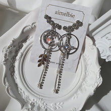 Load image into Gallery viewer, [Aespa Winter Earrings] Elf of The Night Forest Earrings