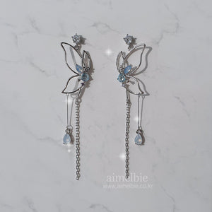 Dream of Butterfly Elf Earrings - Baby Blue