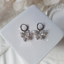 Load image into Gallery viewer, [Aespa Karina Earrings] Butterfly Fairy Huggies Earrings