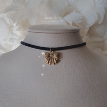 Load image into Gallery viewer, Lovely Ribbon Choker Necklace - Gold (Kep1er Dayeon Necklace)