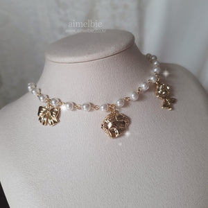 Darling Venus Pearl Choker Necklace