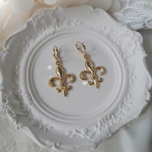 Load image into Gallery viewer, Fleur-De-Lis Huggies Earrings - Gold