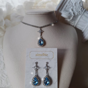 [STAYC Isa Earrings] Romantic Queen Waterdrop Crystal Earrings - Light Sapphire