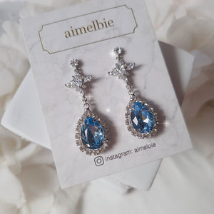 [STAYC Isa Earrings] Romantic Queen Waterdrop Crystal Earrings - Light Sapphire