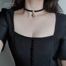 Load image into Gallery viewer, [STAYC Seeun Necklace] Venus Leather Choker Necklace