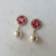 Load image into Gallery viewer, Cushion Square and Pearl Earrings - Rosepink