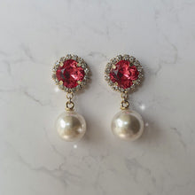 Load image into Gallery viewer, Cushion Square and Pearl Earrings - Rosepink