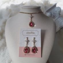 Load image into Gallery viewer, Romantic Queen Waterdrop Crystal Earrings - Rosepink
