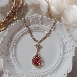 Romantic Queen Rhinestone Choker Necklace - Rosepink