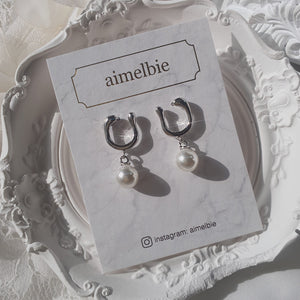 Horse Shoe and Pearl Earrings (Small) - Silver (Kep1er Yujin Earrings)