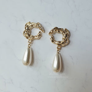 Gaea Earrings - Gold