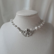 Load image into Gallery viewer, Baroque Angel Pearl Choker Necklace - Silver