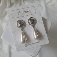 Load image into Gallery viewer, Ethnic Button and Long Pearl Earrings - Silver